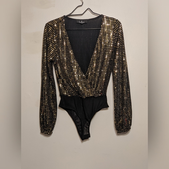 Lulus Other - Lulu's Black Long Sleeve Gold Sequins Bodysuit